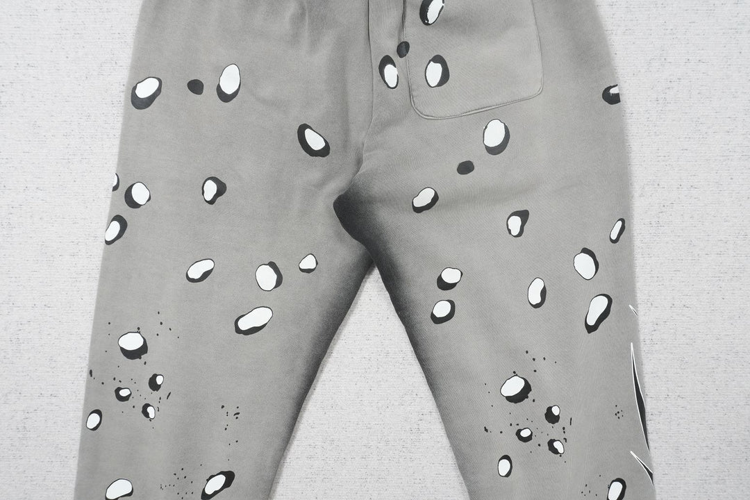 H - SWEATPANTS