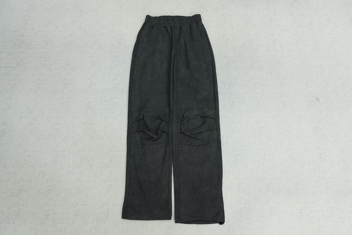 F - SWEATPANTS