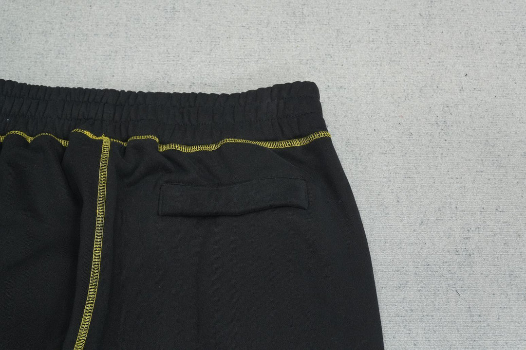 C - SWEATPANTS