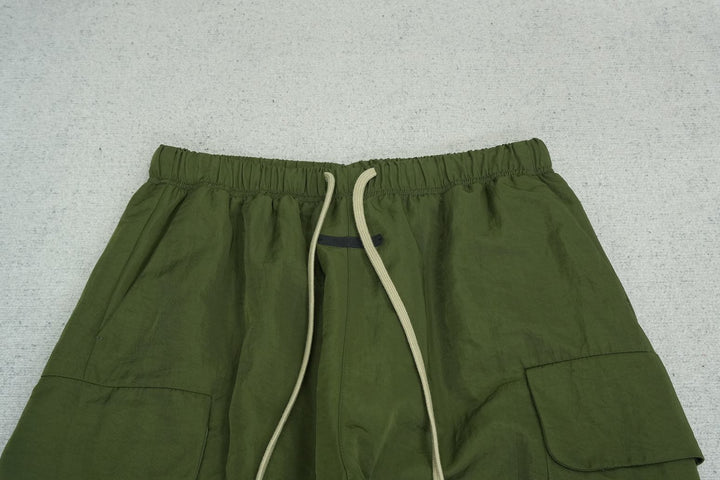 F - SWEATPANTS