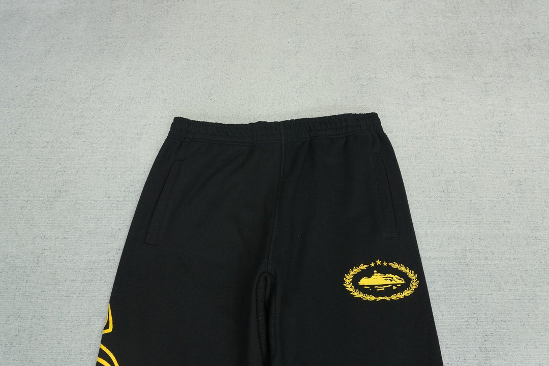 C - SWEATPANTS