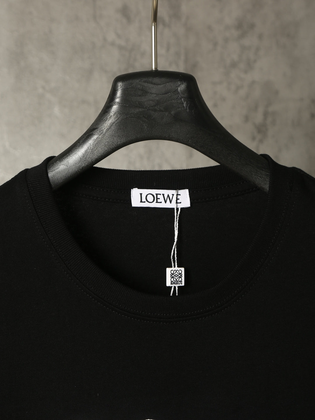L - TSHIRT