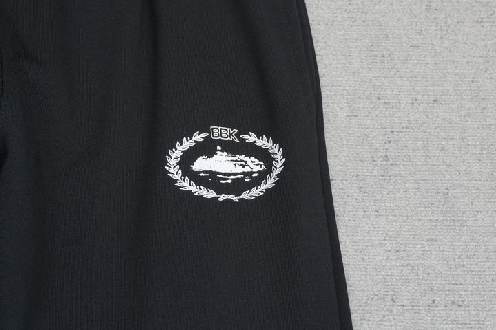 C - SWEATPANTS