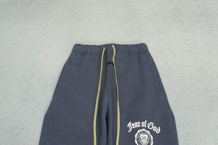 F - SWEATPANTS