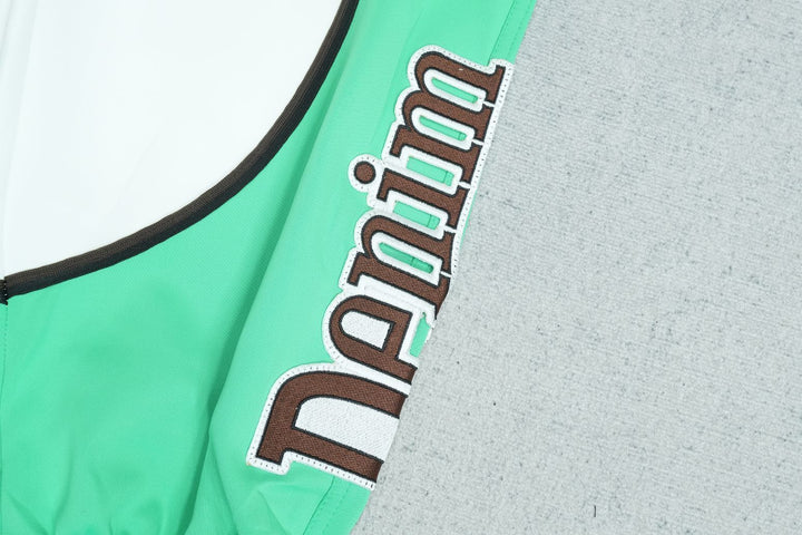 D - SWEATPANTS