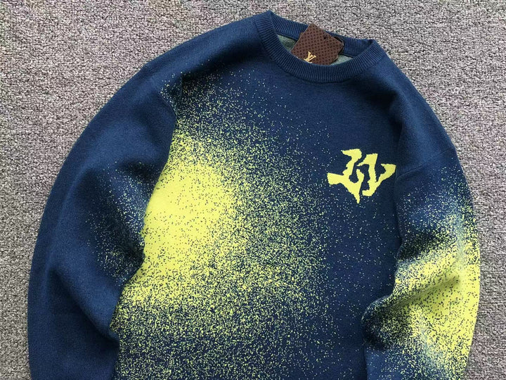 L - SWEATER