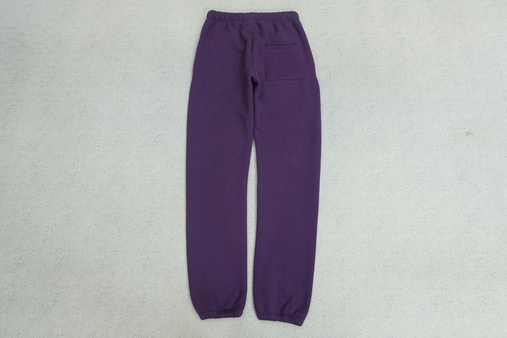 S - SWEATPANTS