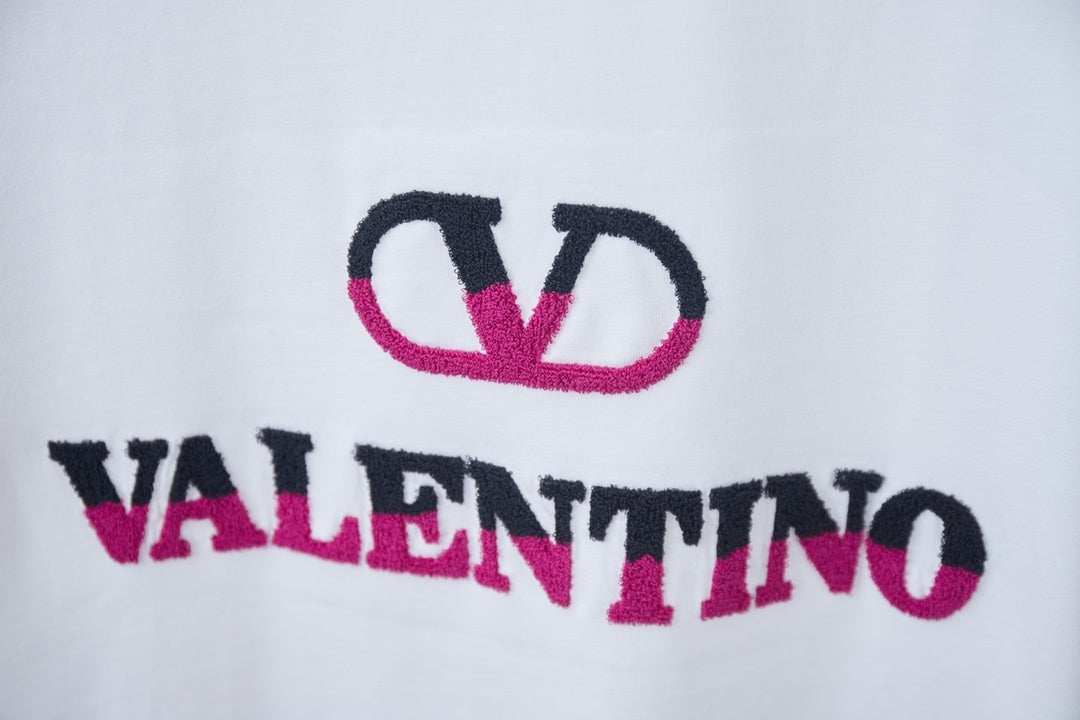 V - TSHIRT VIP