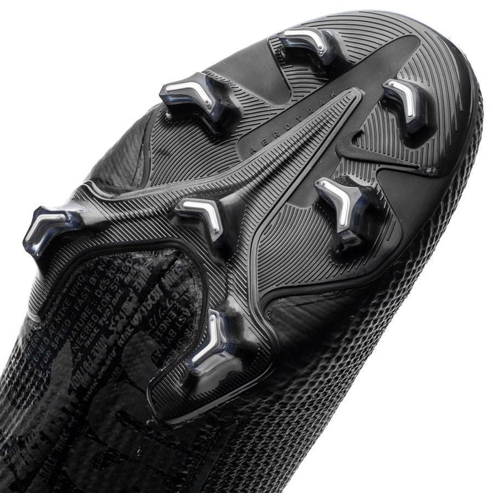 M - FUSSBALLSCHUHE