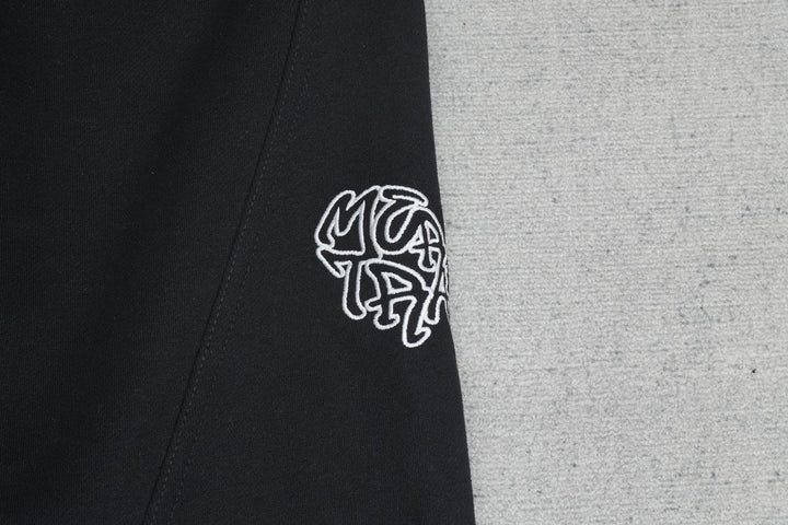 M - SWEATPANTS