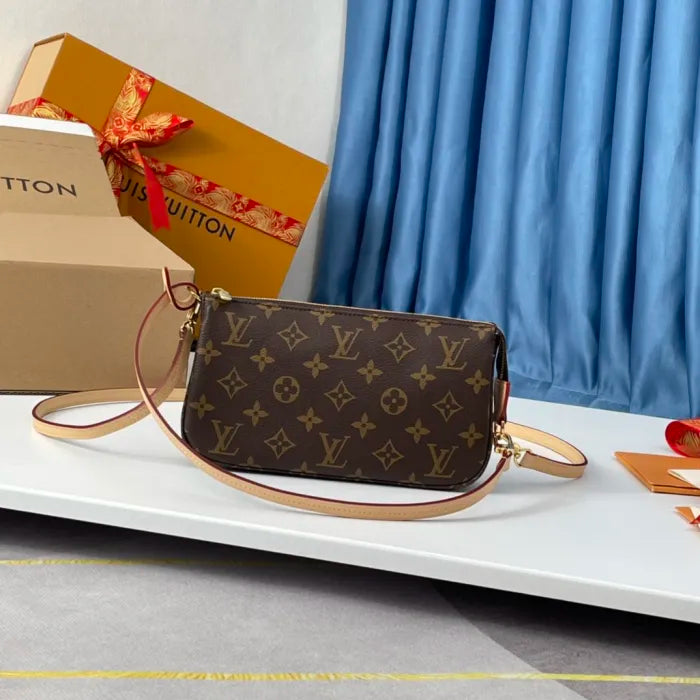 LOUIS V - TASCHE