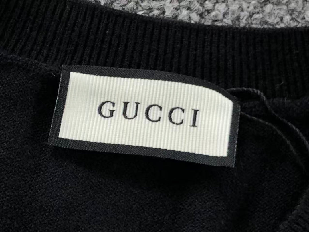 GG - SWEATER