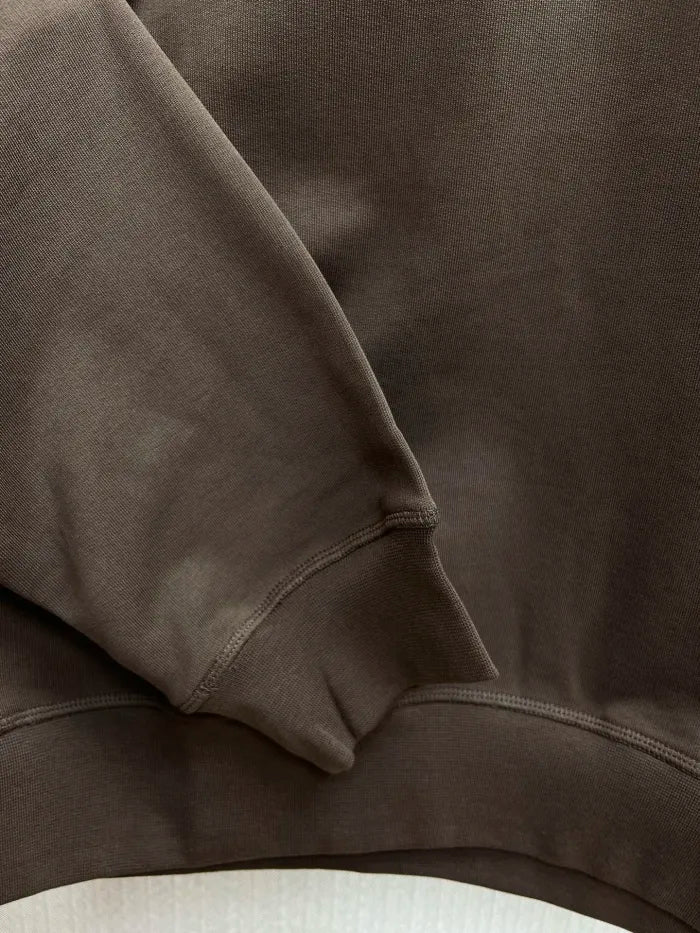 P  - SWEATER