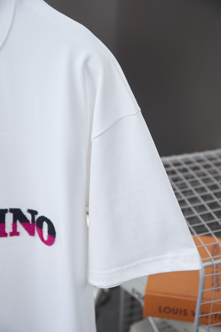 V - TSHIRT VIP