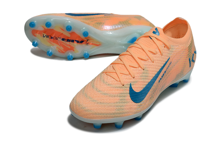 M - FUSSBALLSCHUHE