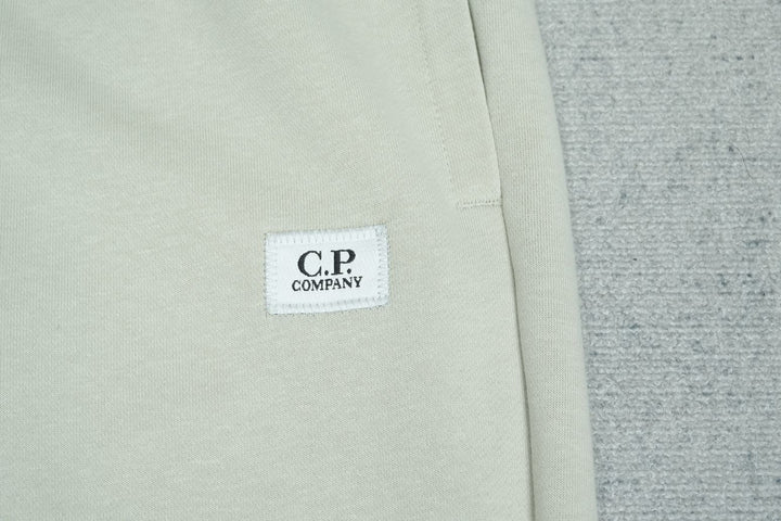 C - SWEATPANTS