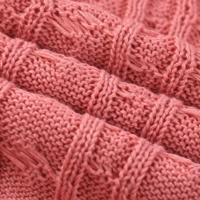 D - SWEATER