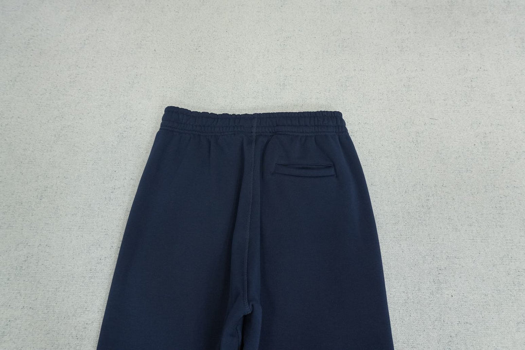 C - SWEATPANTS
