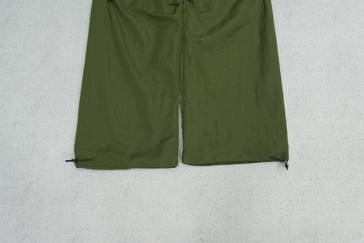 F - SWEATPANTS