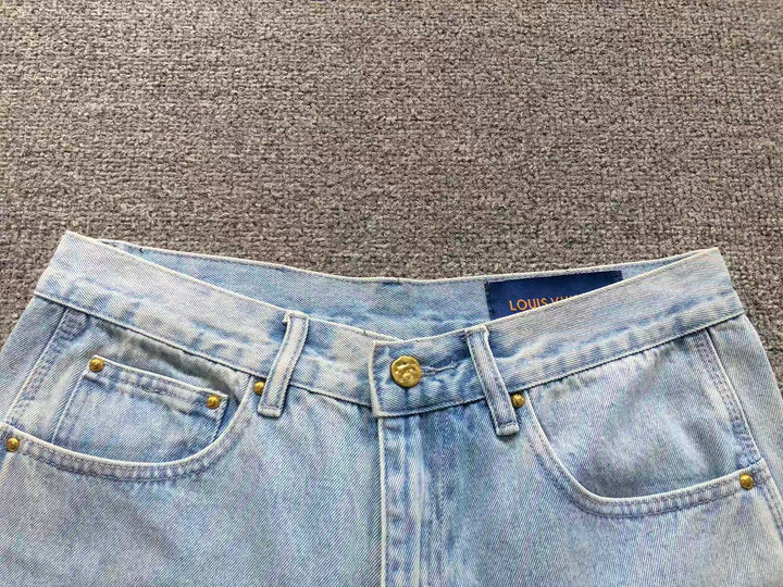 L - SHORTS