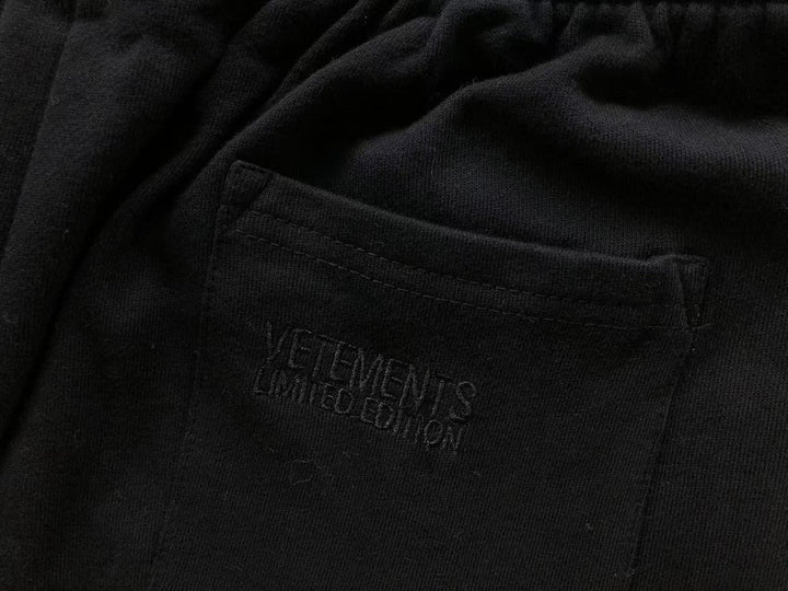 V - SHORTS