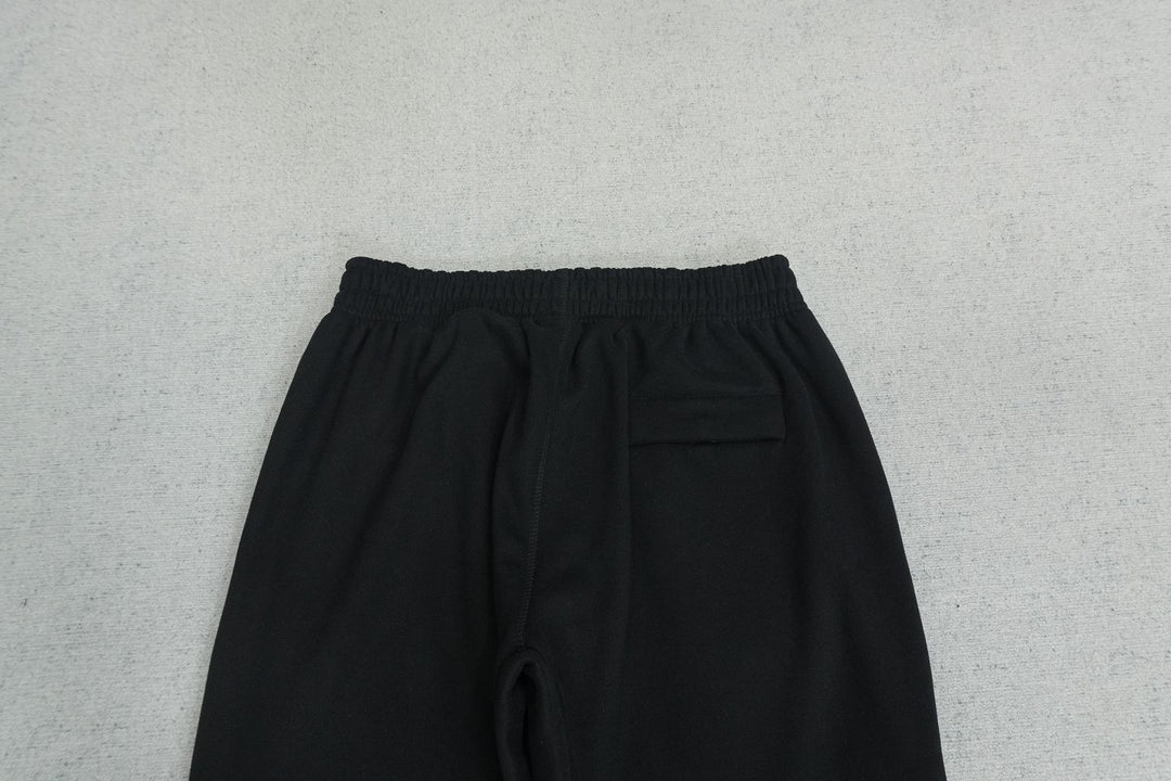 C - SWEATPANTS