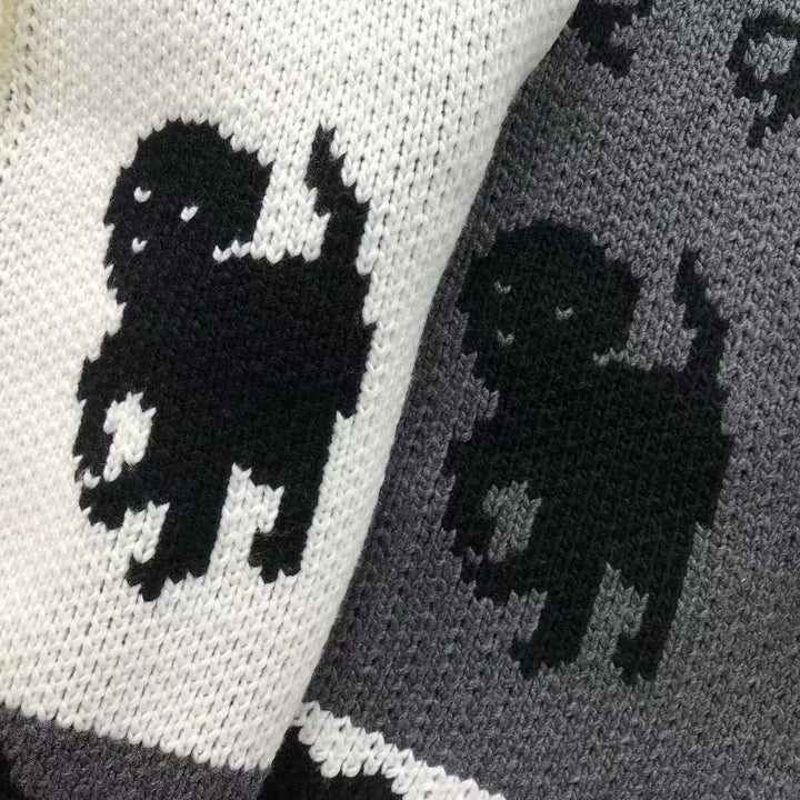 O - SWEATER