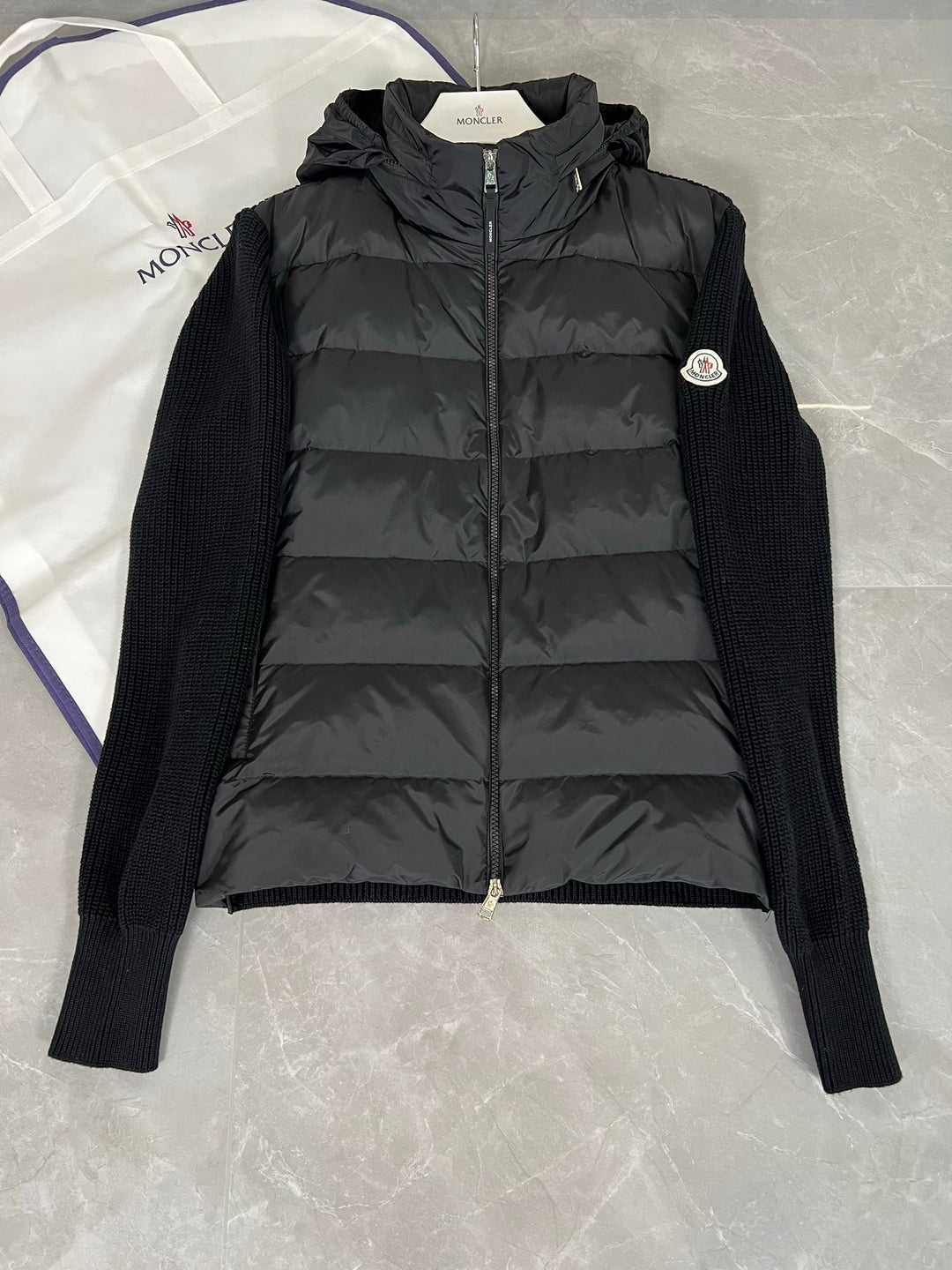 P - CARDIGAN