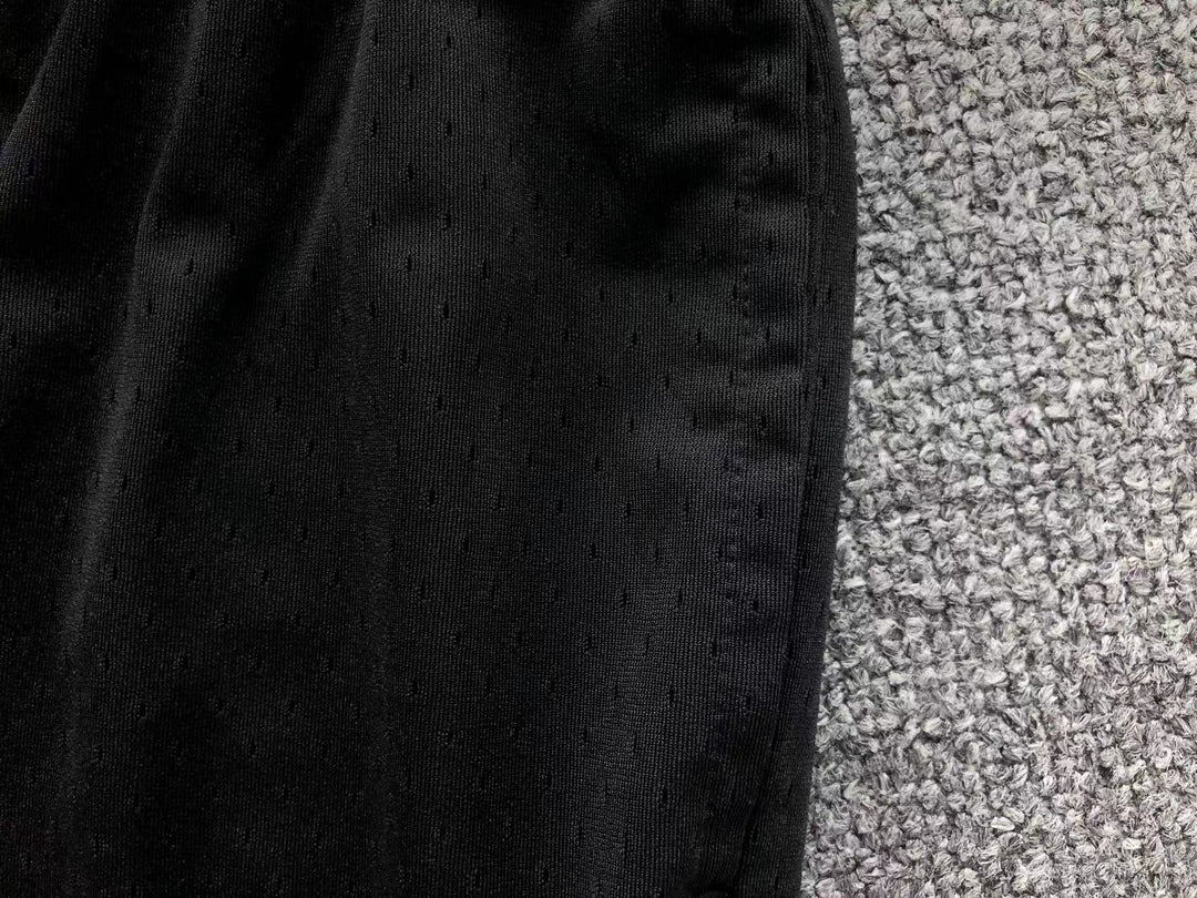 N - SHORTS