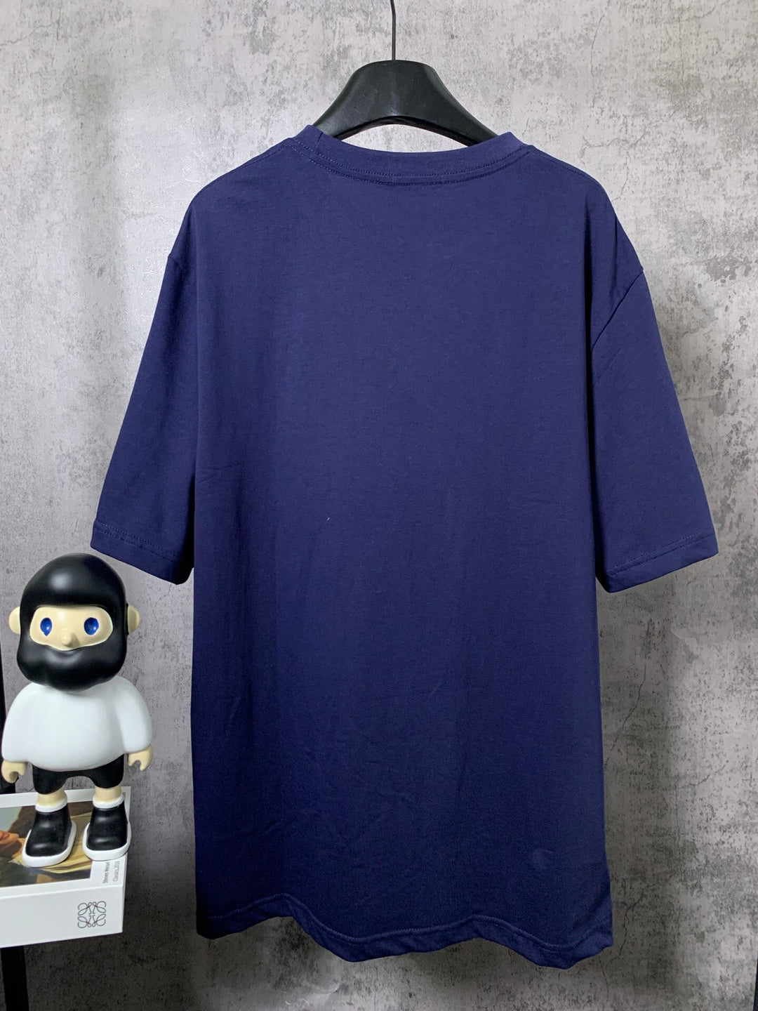 L - TSHIRT