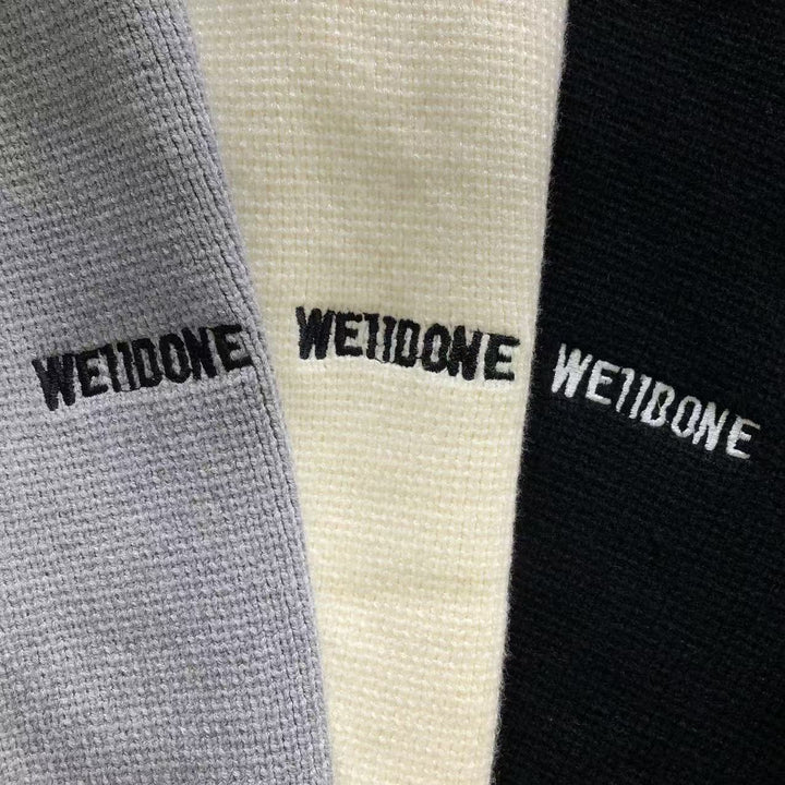 W - SWEATER
