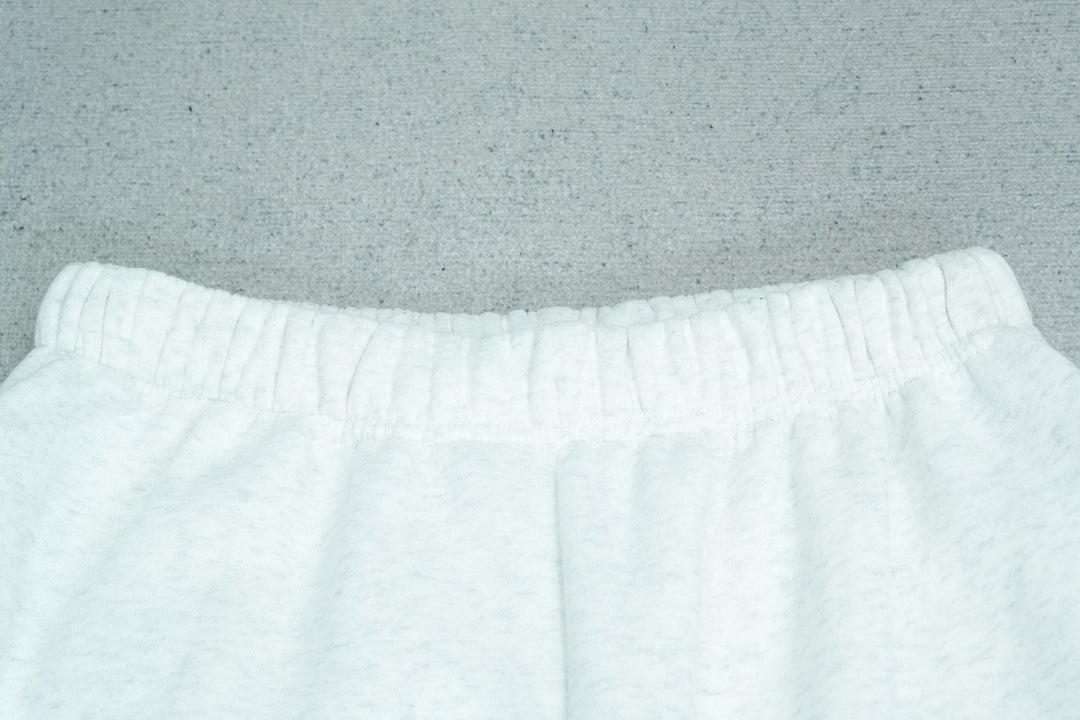 B - SWEATPANTS