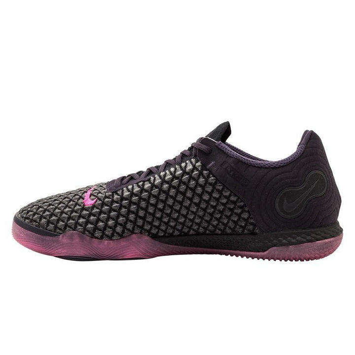 R - FUSSBALLSCHUHE