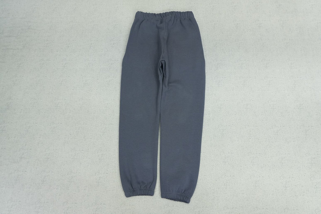 F - SWEATPANTS