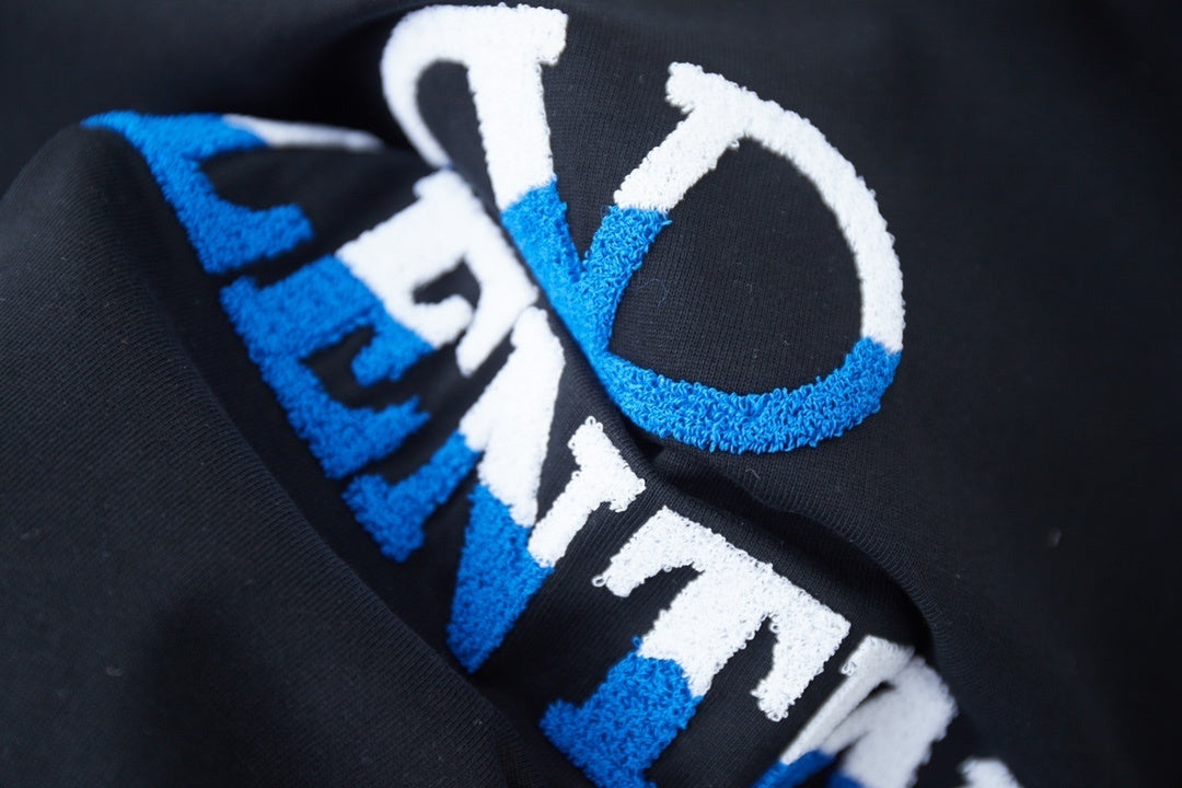 V - TSHIRT VIP