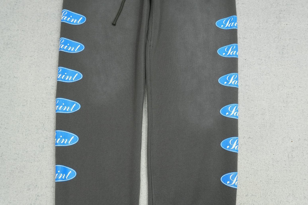 S - SWEATPANTS