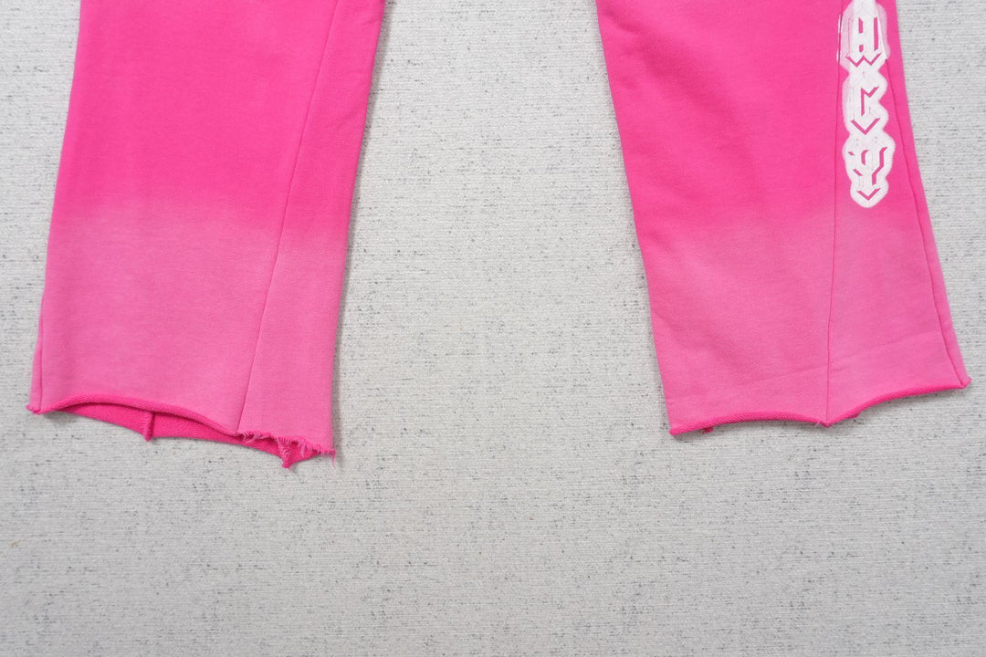 L - SWEATPANTS