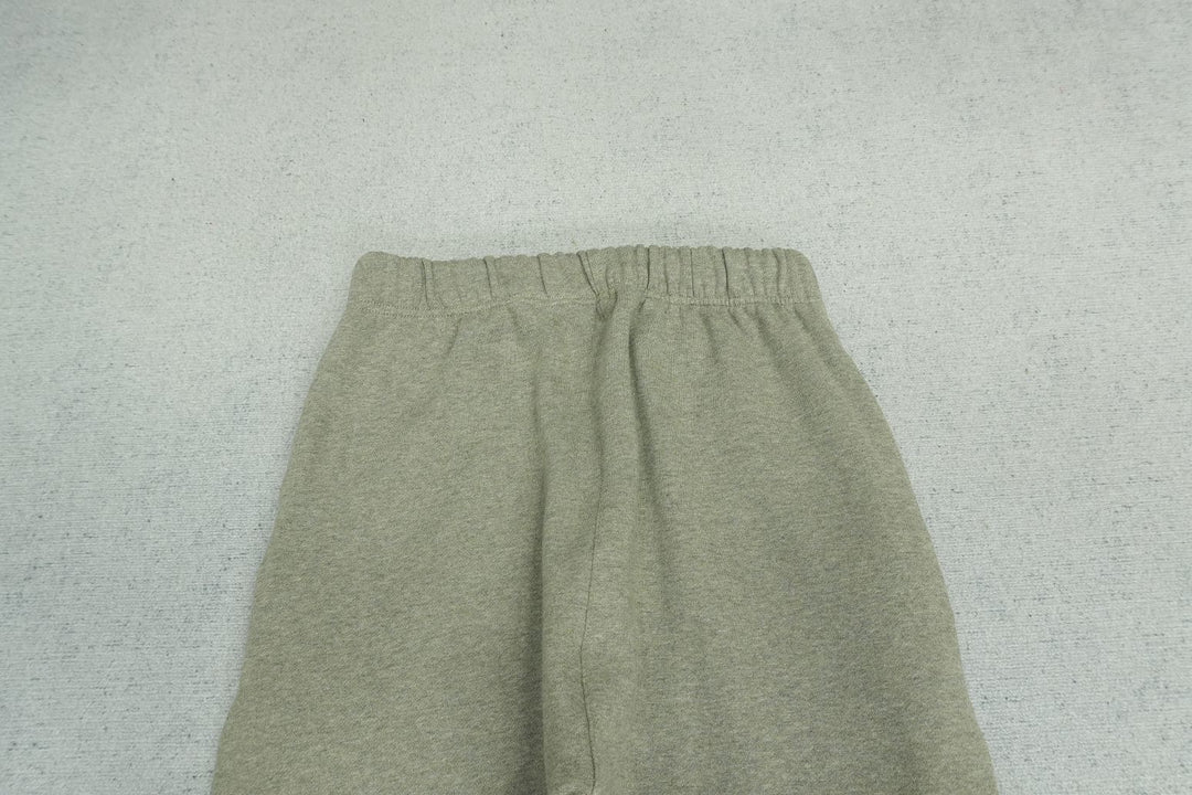F - SWEATPANTS