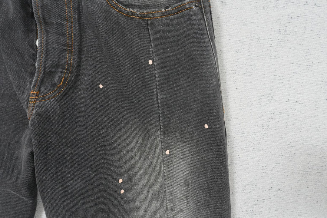 C - JEANS