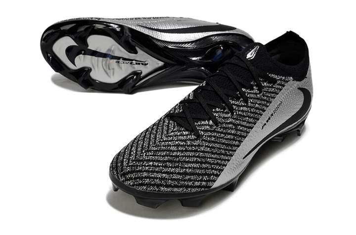M - FUSSBALLSCHUHE