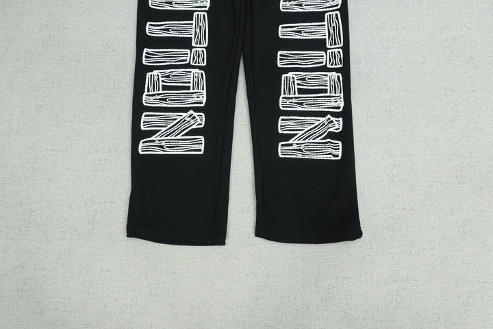 M - SWEATPANTS
