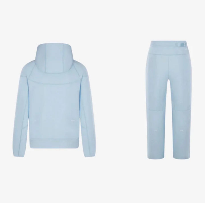 VIRAL TRACKSUIT