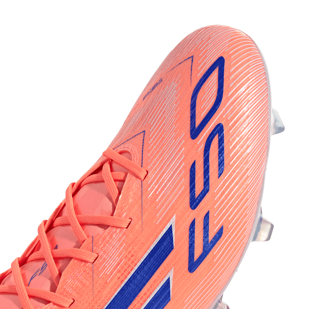 F - FUSSBALLSCHUHE