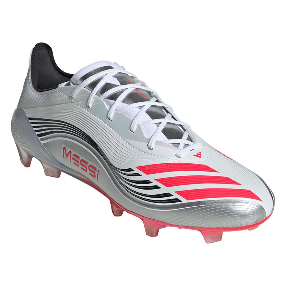 F - FUSSBALLSCHUHE