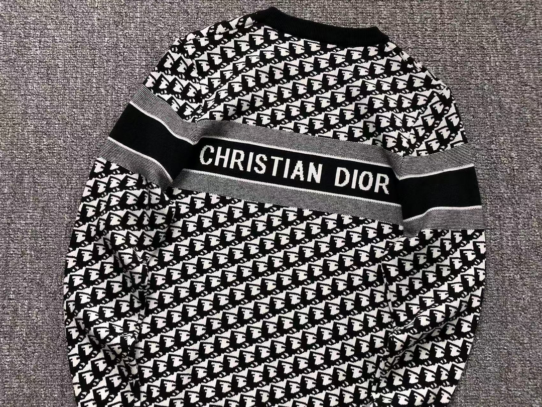 ANURA - CD SWEATER