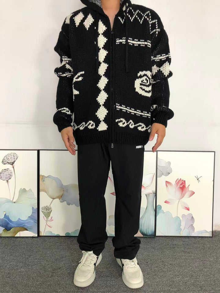 O - SWEATER