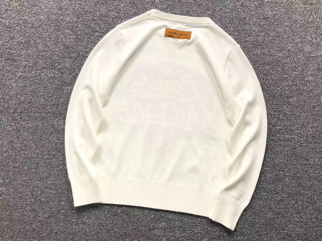 L - SWEATER