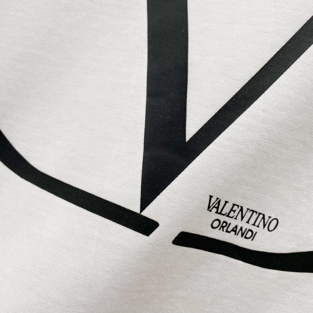 V - TSHIRT