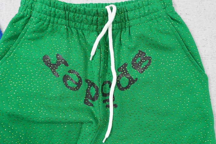 S - SWEATPANTS