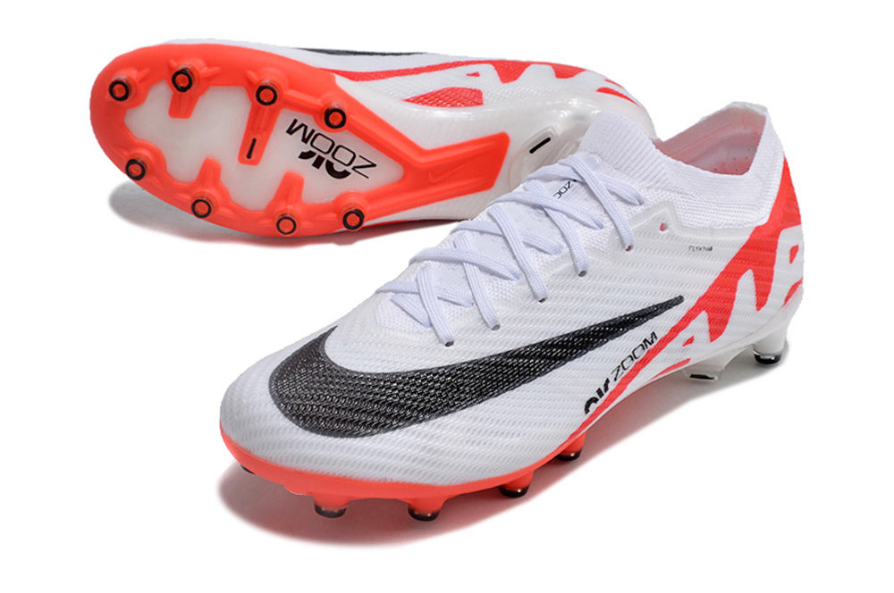 M - FUSSBALLSCHUHE